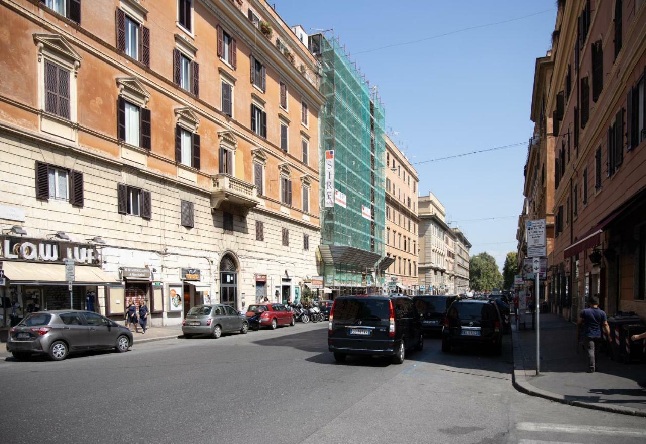 Museum Inn - Una Finestra Sui Musei Vaticani Rome Exterior photo